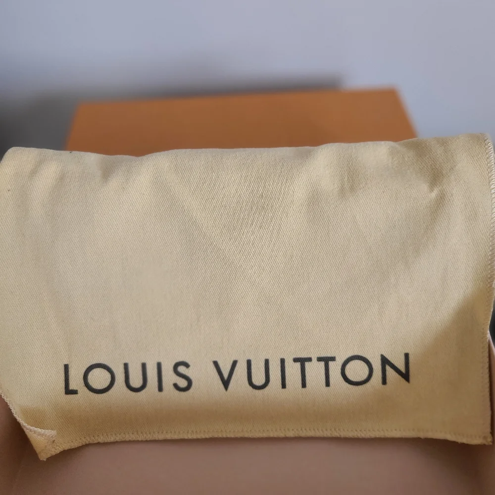 LV Insolite Corail Wristlet/Wallet - Picture 11 of 11